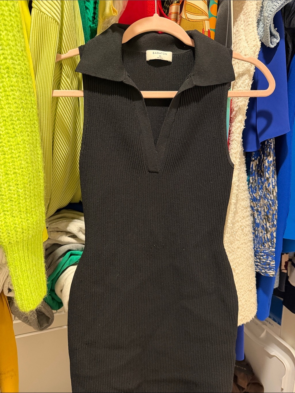 Babaton Black Ribbed Sleeveless V-Neck dress